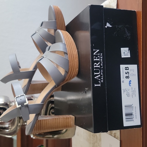 Ralph Lauren Ankle Strap  Platform Sandals 1" Platform 2.75" heel 100% Authentic - Picture 4 of 13